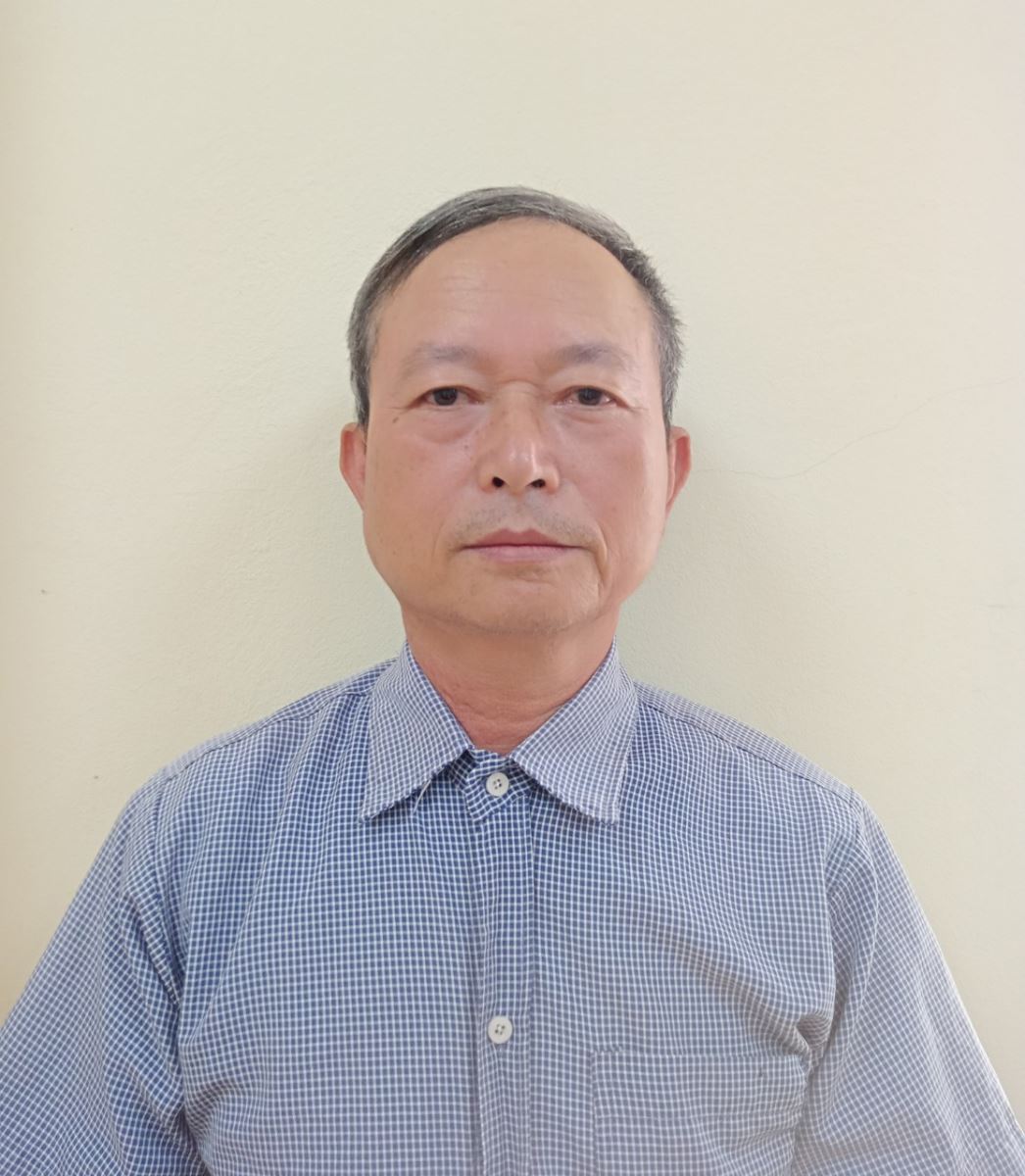 Sinh ngày: 02/07/1990 Dân tộc: Kinh Trình độ chuyên môn: Đại học Trình độ lý luận chính trị: Sơ cấp Điện thoại: 0389956863 Email: hainh286@gmail.com